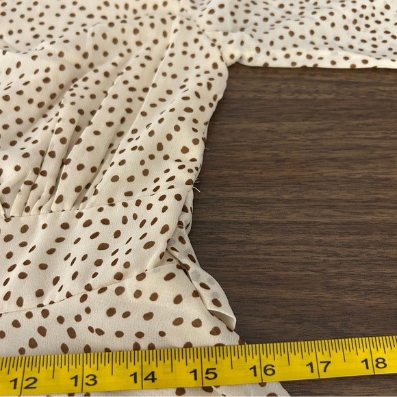 Japna Cream Polka Dot Romper S - Picture 8 of 10